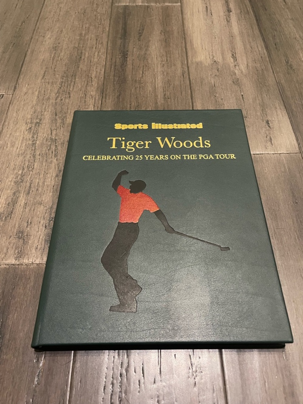 Sports Illustrated Tiger Woods Leather Bound Book 25 Years PGA Tour Rare